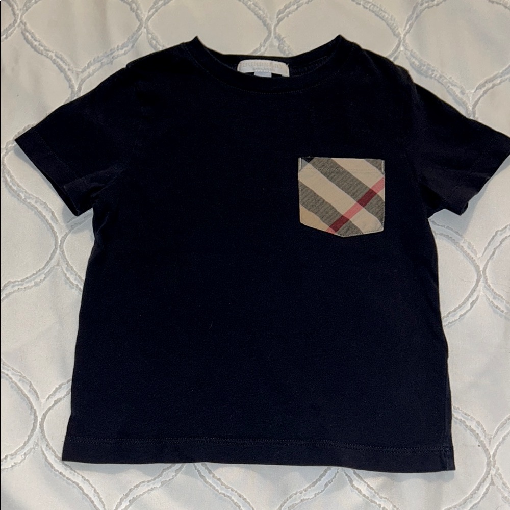 ✨ BURBERRY ✨ NWOT Navy 100% Cotton Short Sleeve Tee Shirt Plaid Pocket Sz 4Y